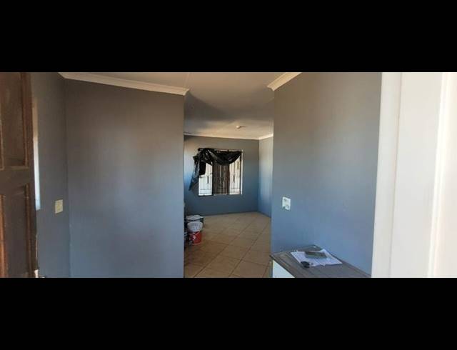 2 BEDROOM HOUSE FOR SALE IN SOSHANGUVE XX